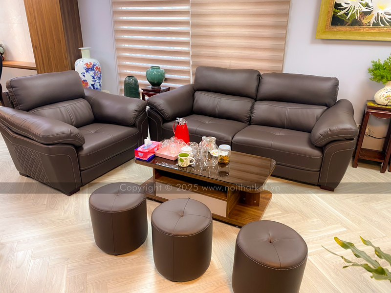 Bộ sofa chữ U màu nâu đen của Nội thất KDT