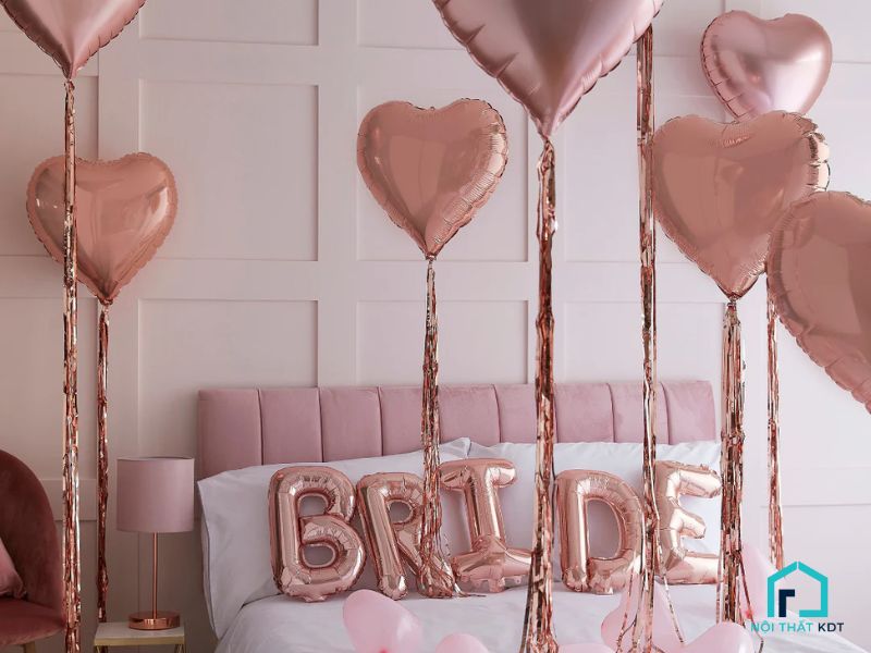 Phòng cưới lãng mạn và ngọt ngào với bong bóng bay màu hồng