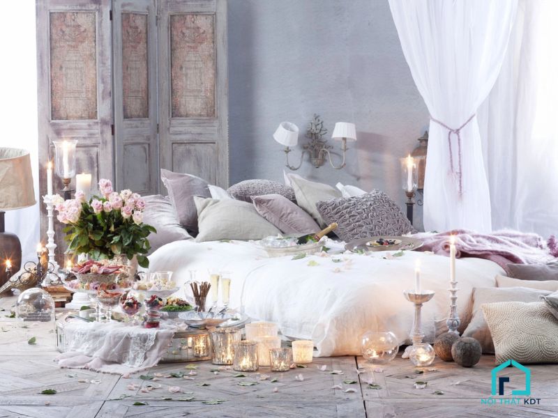 Phòng cưới Châu Âu lãng mạn với hoa và nến