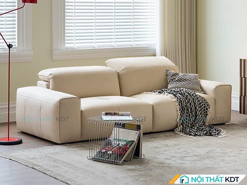 Sofa văng 2–3 chỗ hoặc góc nhỏ, thêm đôn khi cần
