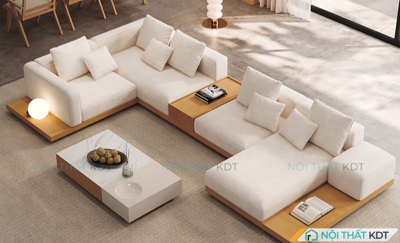 Sofa chữ U tone trắng đặt tại phòng khách cùng tone