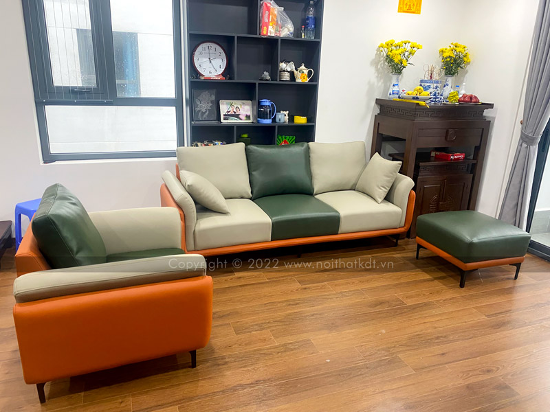 Hình ảnh feedback của khách hàng đặt sofa S116 tại phòng khách màu xanh và trắng kem
