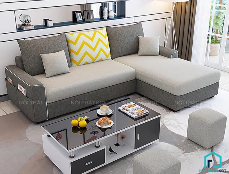 Sofa góc L S23A màu be bọc nỉ mềm mại, rộng rãi với 3 chỗ ngồi, là điểm nhấn sang trọng cho không gian sống của gia đình bạn