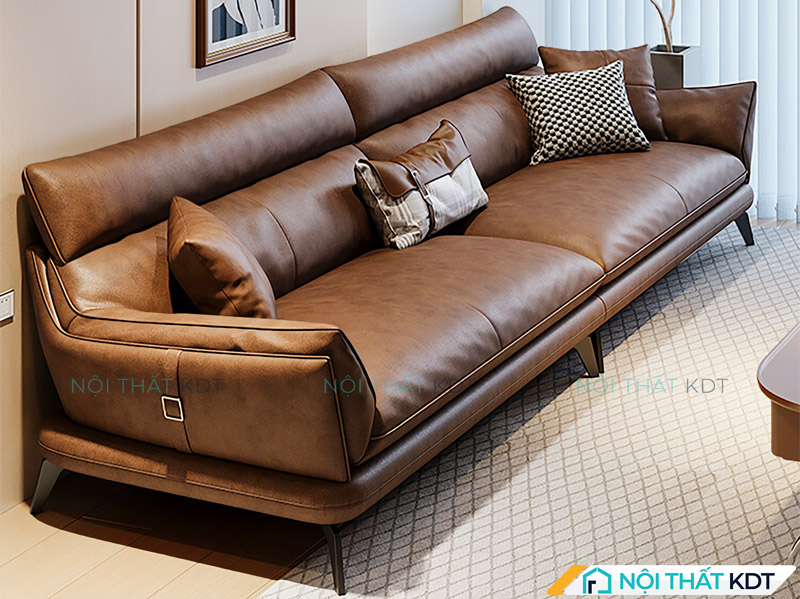 Sofa màu óc chó sở hữu chất da mềm mượt, giúp chủ nhà thoải mái khi nghỉ ngơi