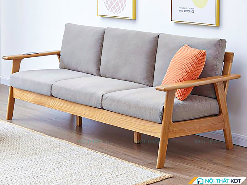 Sofa 3 chỗ ngồi mang lại tiện nghi và độ thoải mái hoàn hảo cho gian phòng khách